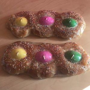 Scented Specialty Candle. Purchase price was25.00 Each